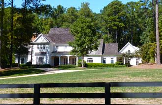 Wood Valley golf homes and Alpharetta Country Club West offer an exeptional opportunity to find wonderful Atlanta country club homes.